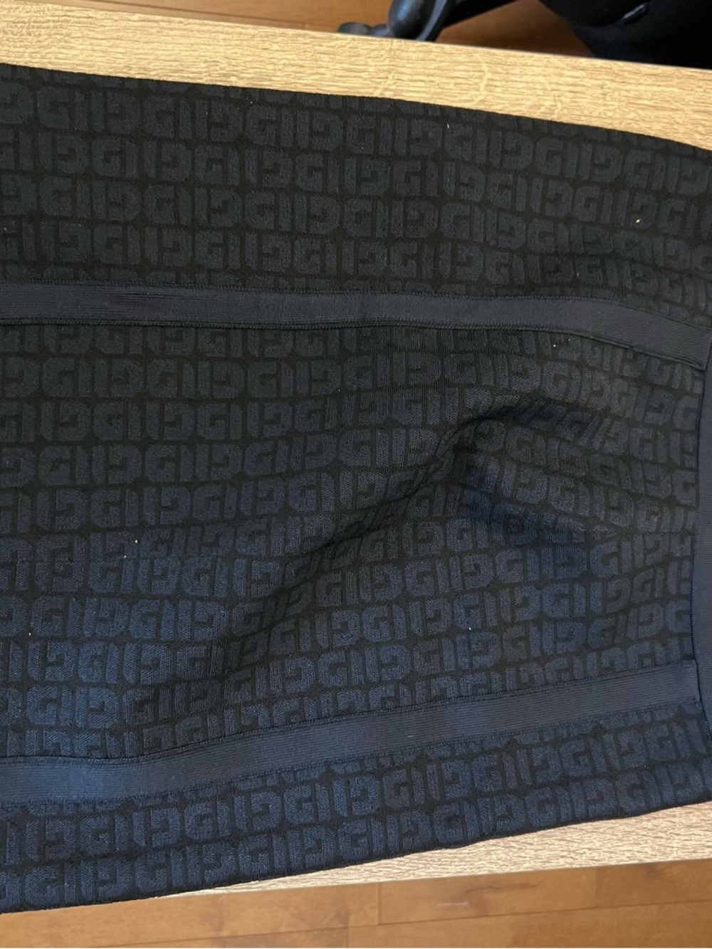 GUESS Black Logo Jacquard Pencil Skirt with Side Zip - Picture 2 of 3